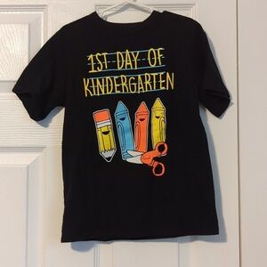 Boys NWOT Children's Place Black 1st Day or Kindergarten T-shirt Size Small